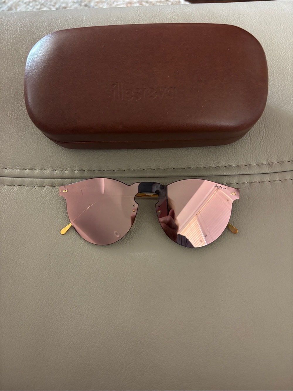 Illesteva Round Leonard Mask Sunglasses